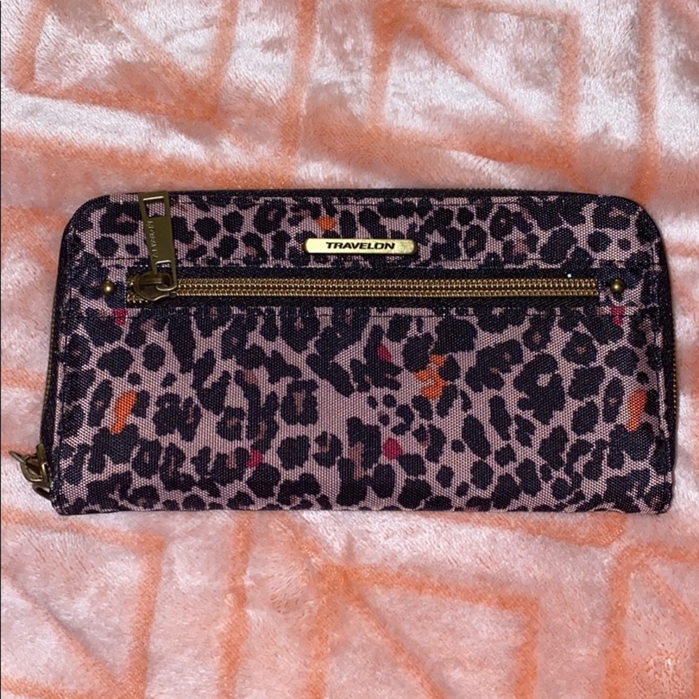 Travelon Wallet for Women